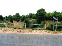The sign at Lutterworth says 'all routes' - but I can only see one - to Marylebone. Bit of a comedown really - intended as a through route from Manchester to Paris, now apparently used as a BMX track.<br><br>[Ken Strachan /06/2010]