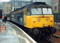 The locomotive for my journey to Carlisle via Paisley and Ayr was 47 518.<br><br>[Ewan Crawford 26/11/1988]
