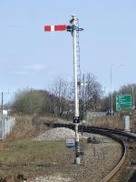 Signal at Forres Station, looking east. <br><br>[Graham Morgan 31/03/2007]