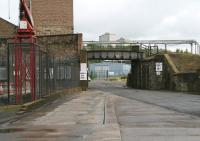 Looking north on 22 July 2007 at the surviving former railway bridge in Kirkcaldy harbour.<br><br>[John Furnevel 22/07/2007]