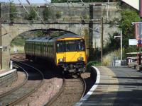 318257 pulling into Johnstone with an Ayr service<br><br>[Graham Morgan 03/09/2007]