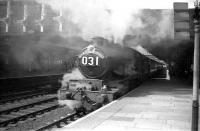 Castle class 4-6-0 no 7023 <I>Penrice Castle</I> with the Paddington-bound <I>Red Dragon</I> at Newport High Street in June 1959.<br><br>[Robin Barbour Collection (Courtesy Bruce McCartney) 29/06/1959]