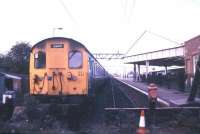A class 302 emu stands at Clacton in May 1986.<br><br>[Ian Dinmore /05/1986]