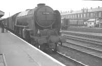 A2 no 60523 <i>Sun Castle</i> at Doncaster on 1 September 1962 with the 1.10pm Kings Cross - Leeds.<br><br>[K A Gray 01/09/1962]