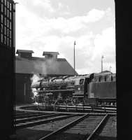 Servicing having been completed, 044 204 retires into the small roundhouse at Ottbergen on 13 September 1975. Being a Saturday afternoon, it is unlikely it will have to exert itself again before Monday morning.<br><br>[Bill Jamieson 13/09/1975]