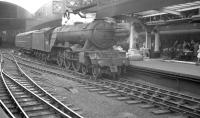 60070 <I>Gladiateur</I> waits to leave Newcastle Central on 24 June 1961 having taken over the 10.25am Scarborough - Glasgow Queen Street.<br><br>[K A Gray 24/06/1961]
