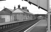 Looking east through Annan Station on 5 March 1989.<br><br>[Bill Roberton 05/03/1989]