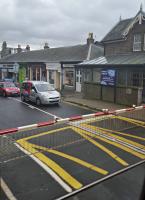 Business start-up space to let at Broughty Ferry, unique location, (extremely) good access to public transport. View from a northbound train on the level crossing.<br><br>[John Yellowlees 13/04/2016]