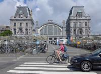 The magnificent Ostend terminus, presently undergoing renovation.  The platforms are to the right.<br><br>[Bill Roberton 26/06/2016]