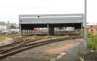 The old carriage shed and sidings at the north end of Perth station seen from platform 3 in June 2006.<br><br>[John Furnevel 15/06/2006]